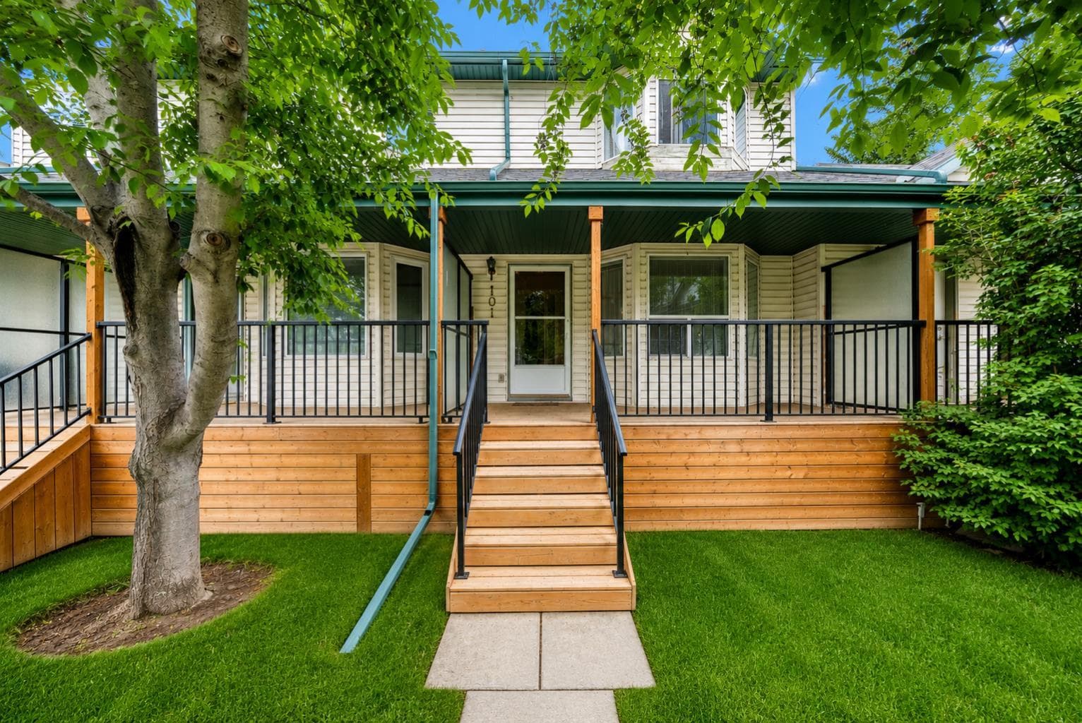 101 Hidden Valley Villas NW