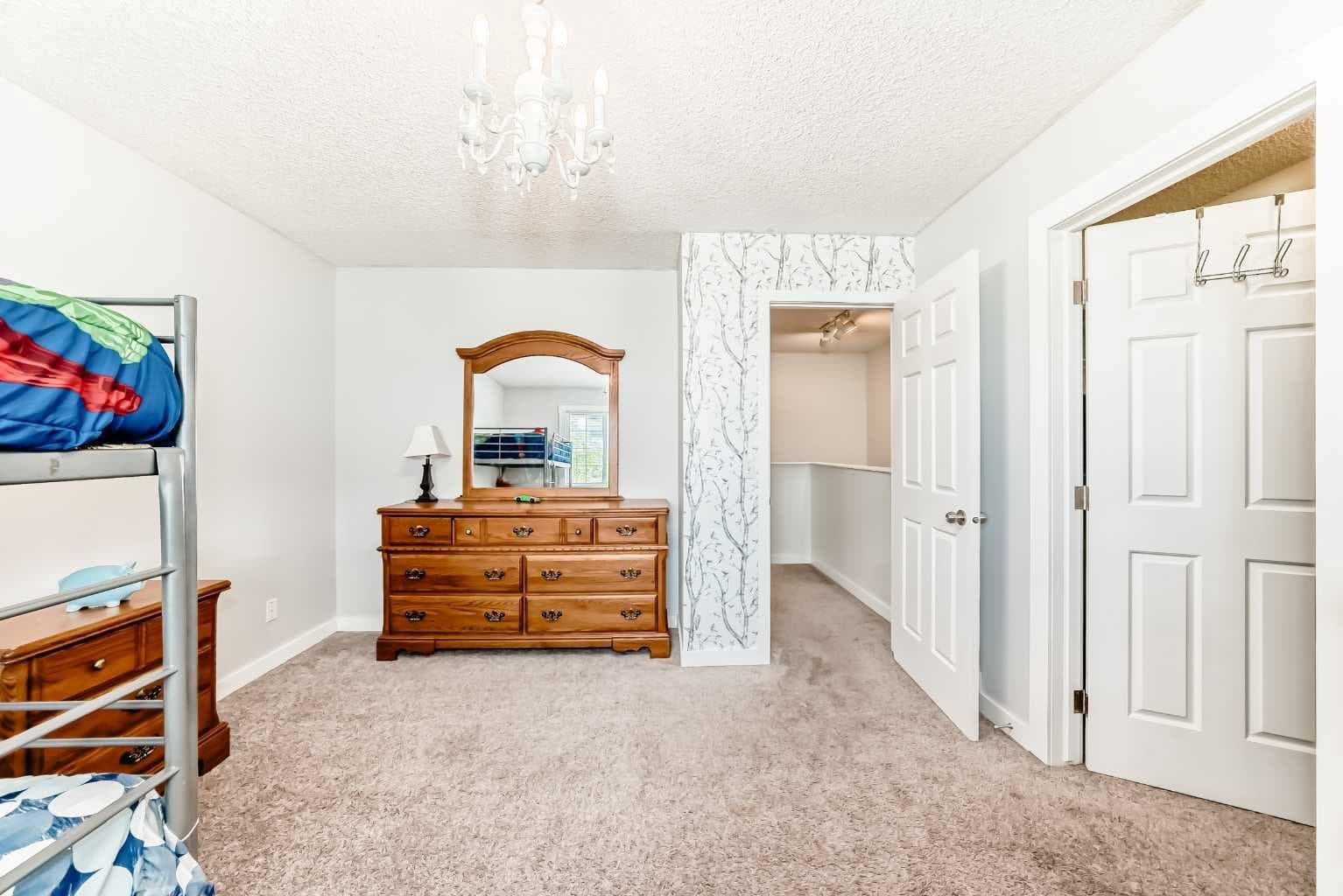 101 Hidden Valley Villas NW