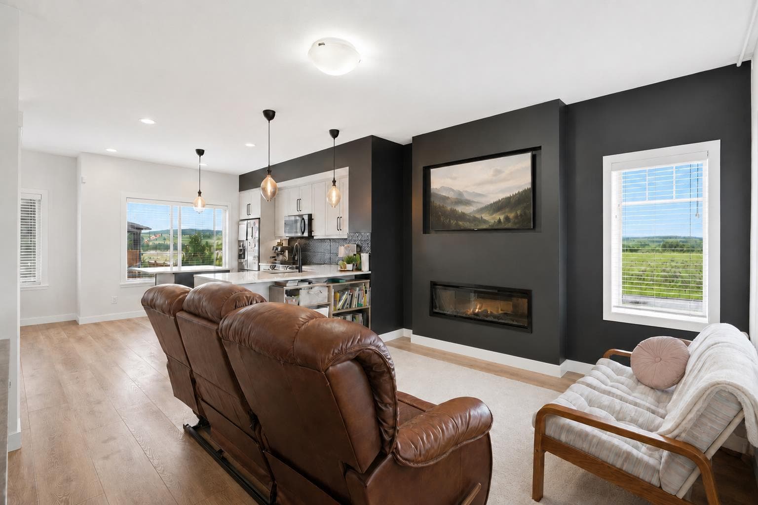 1801, 32 Horseshoe Crescent 