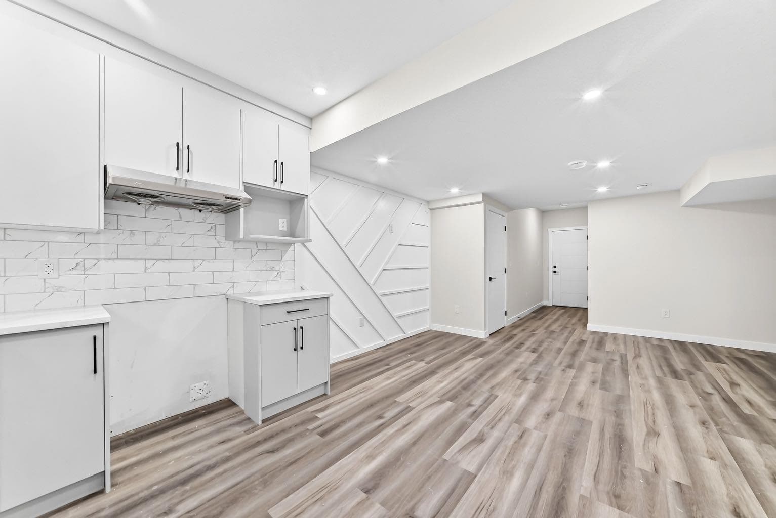 140 Carringham Road NW