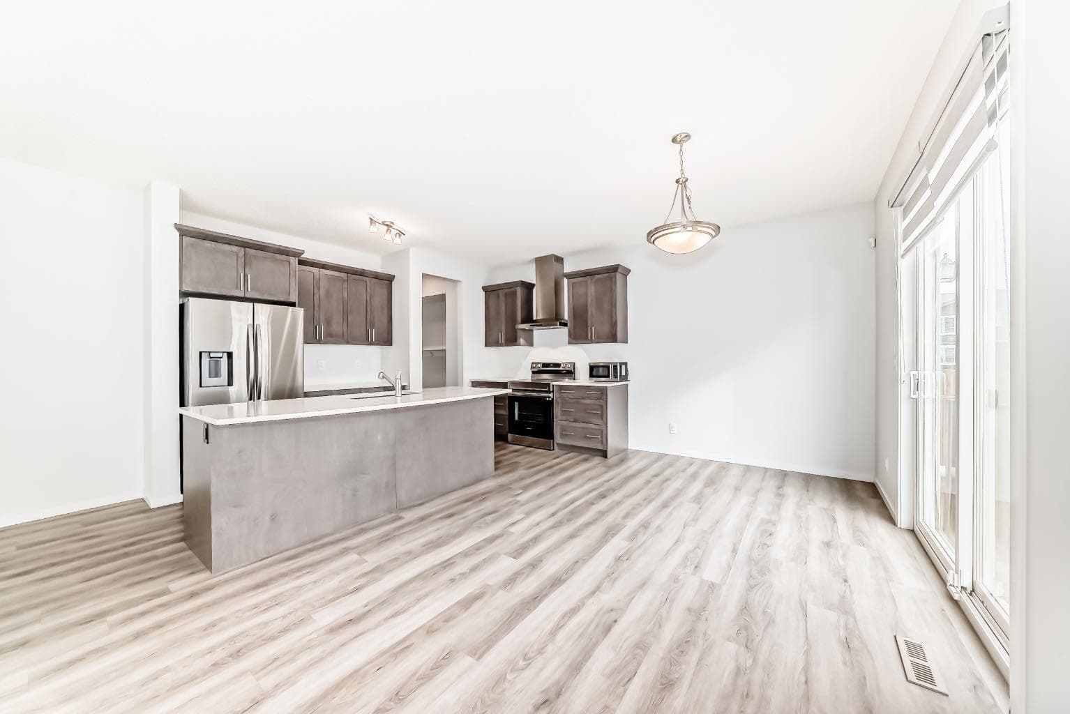 140 Carringham Road NW