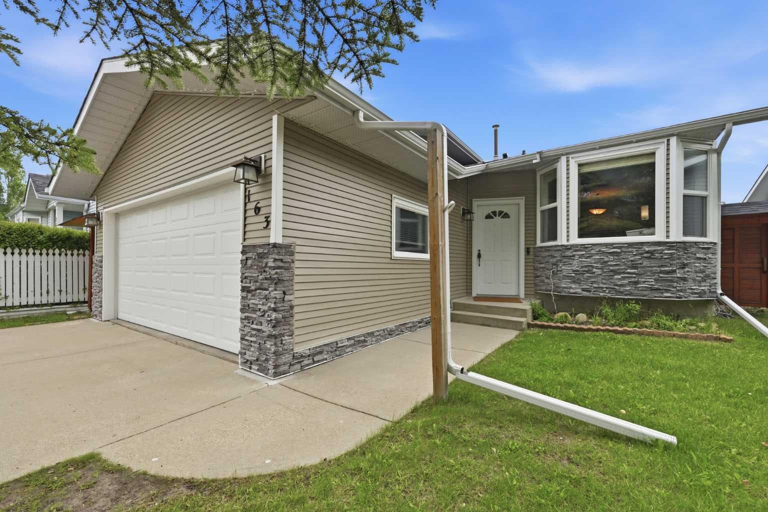 163 Macewan Meadow Way NW