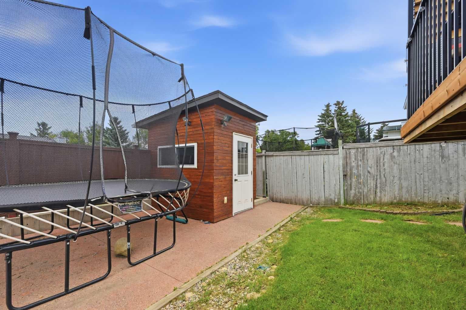 163 Macewan Meadow Way NW