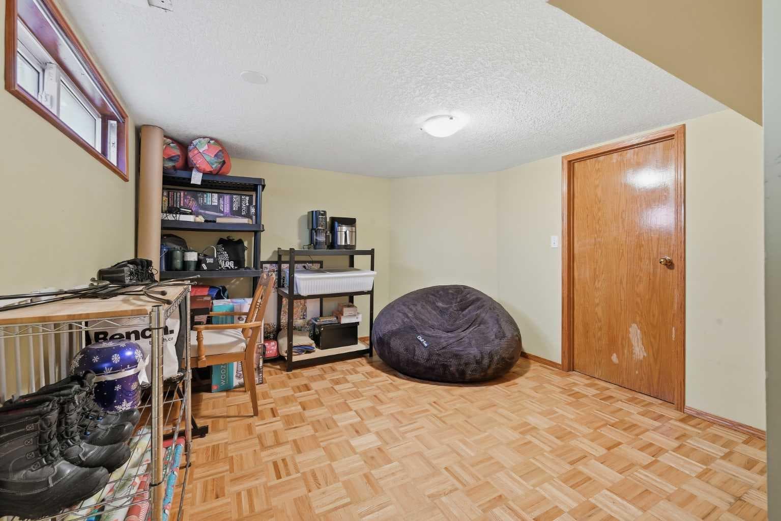 163 Macewan Meadow Way NW