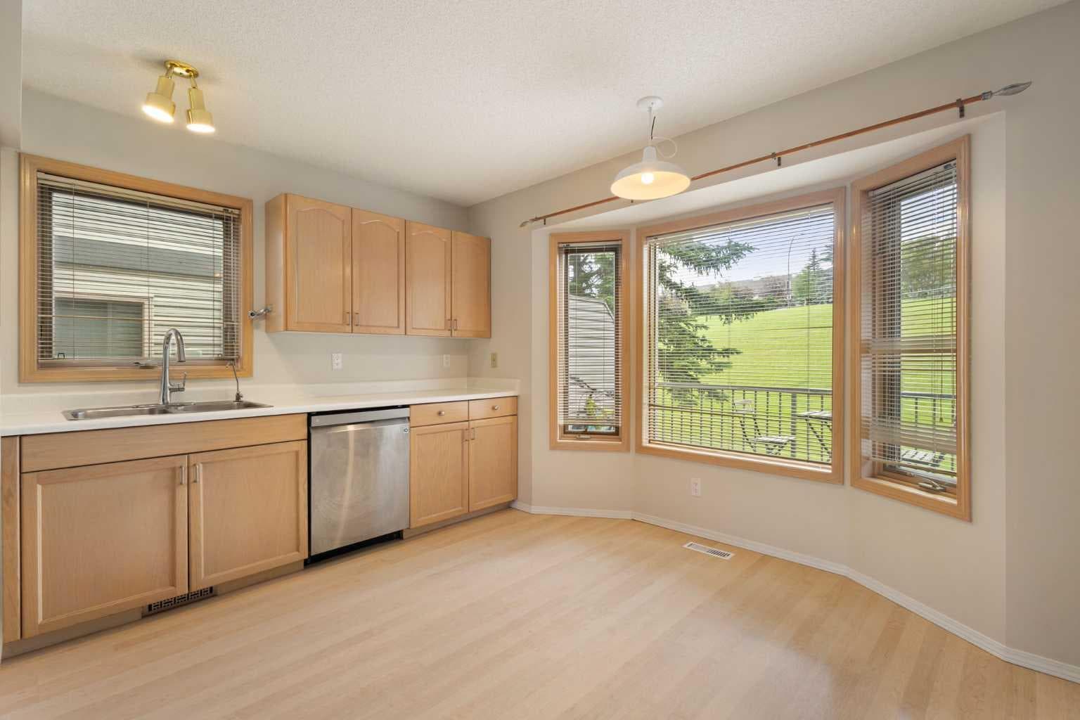 17 Patina Park SW