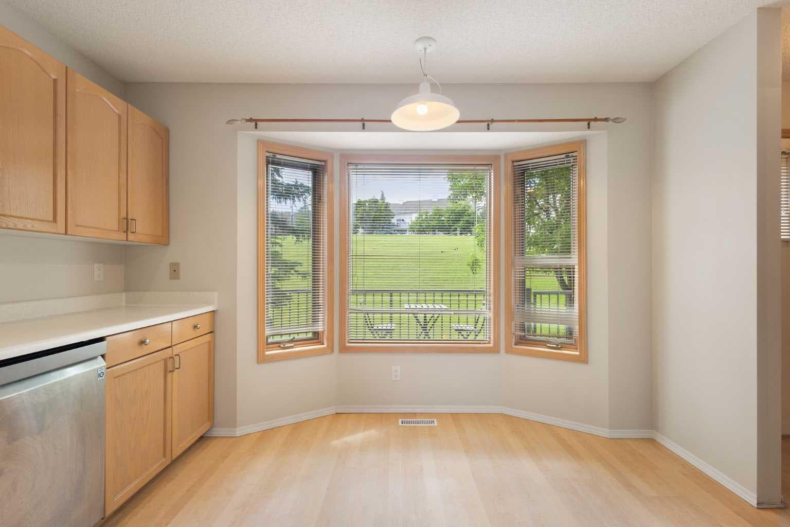 17 Patina Park SW
