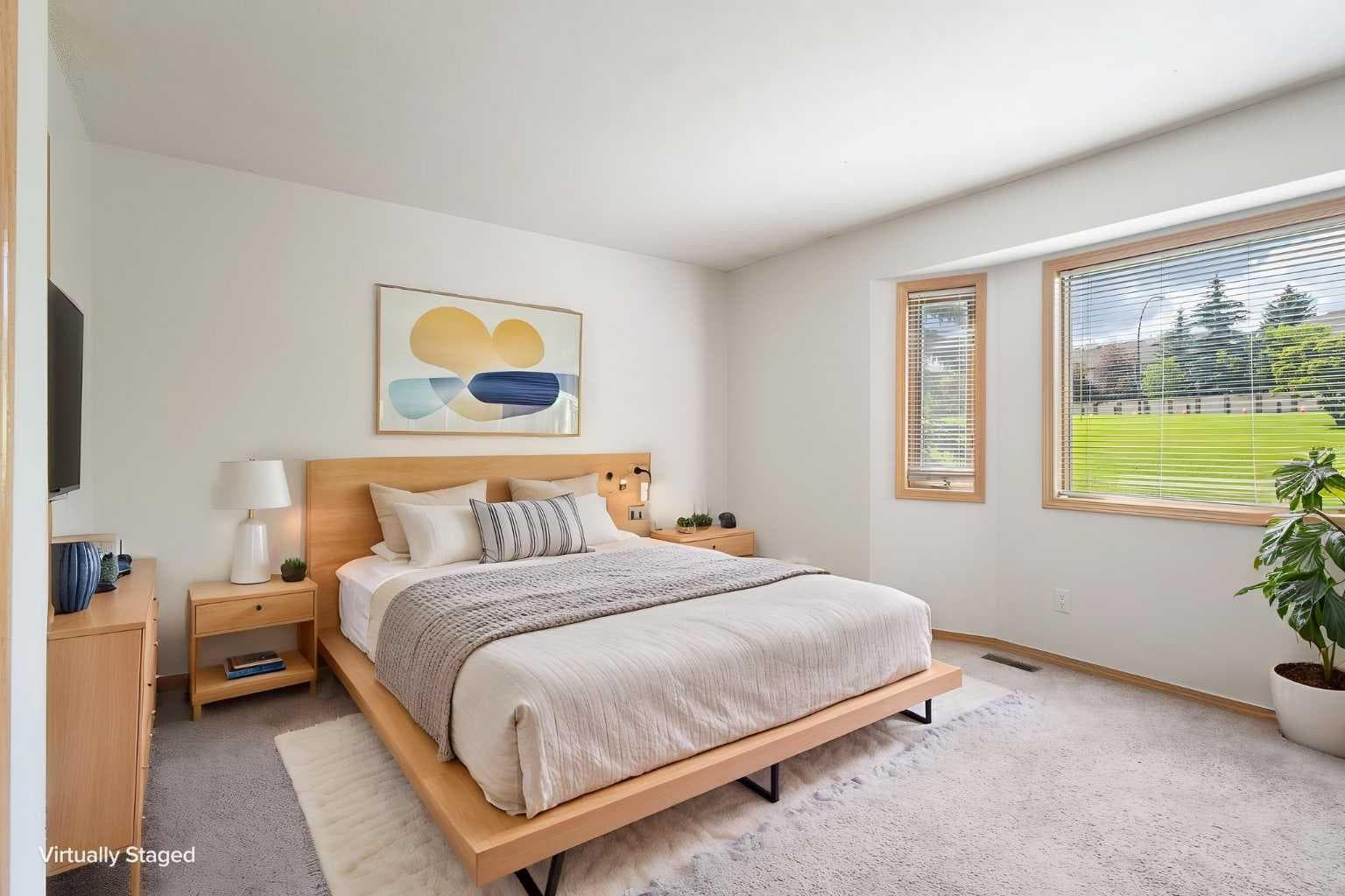 17 Patina Park SW