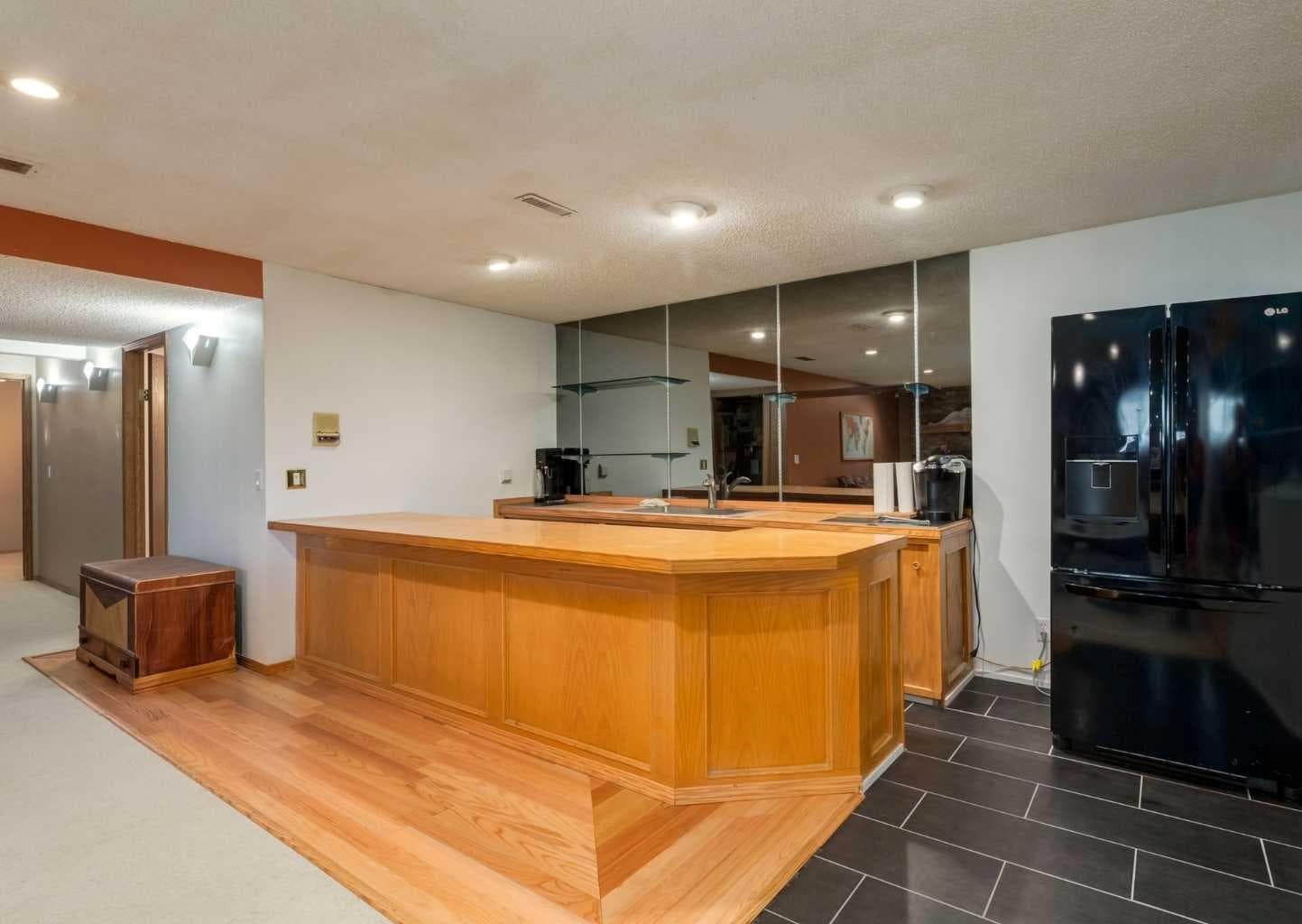 224 Edgedale Drive NW
