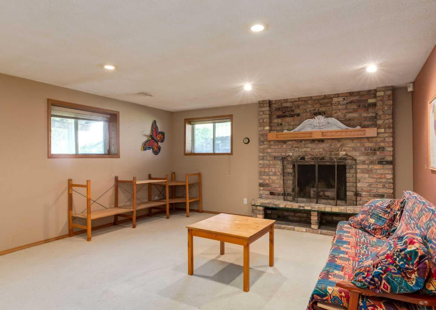 224 Edgedale Drive NW