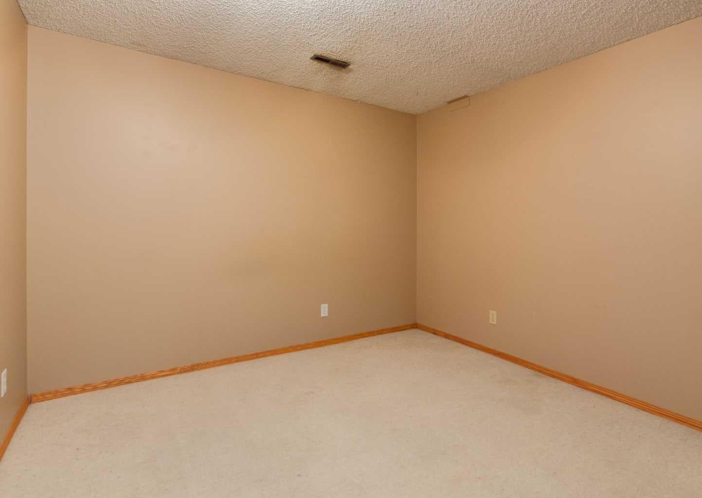 224 Edgedale Drive NW