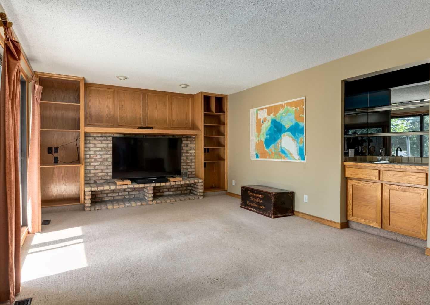 224 Edgedale Drive NW
