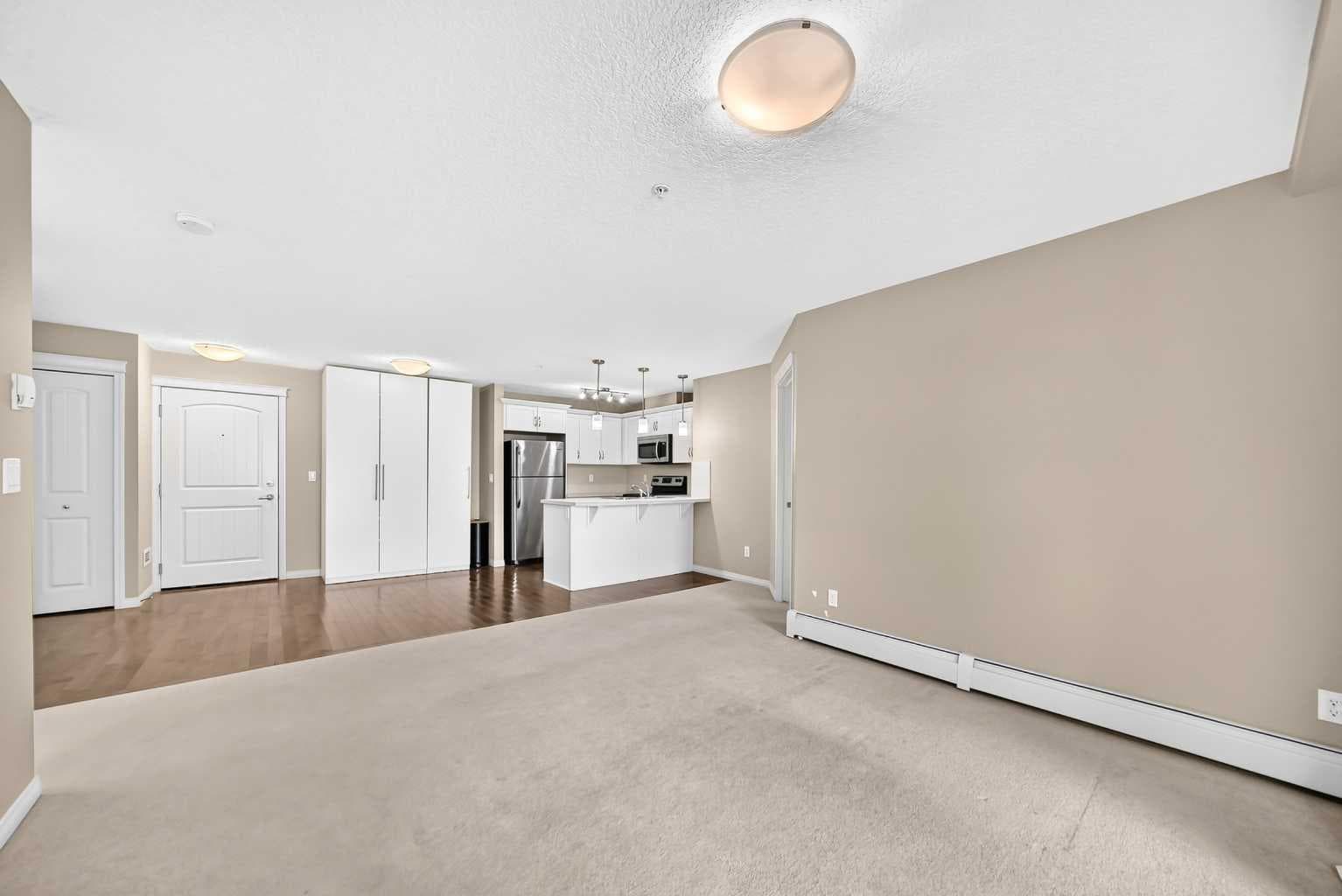 106, 304 Cranberry Park SE