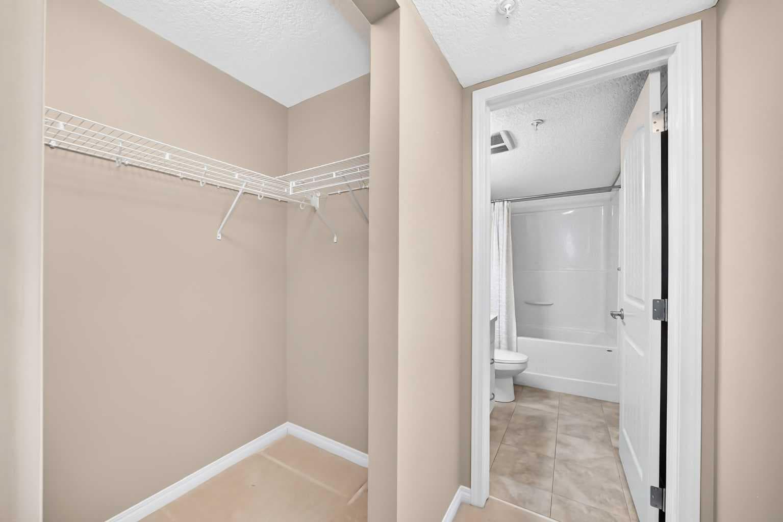 106, 304 Cranberry Park SE
