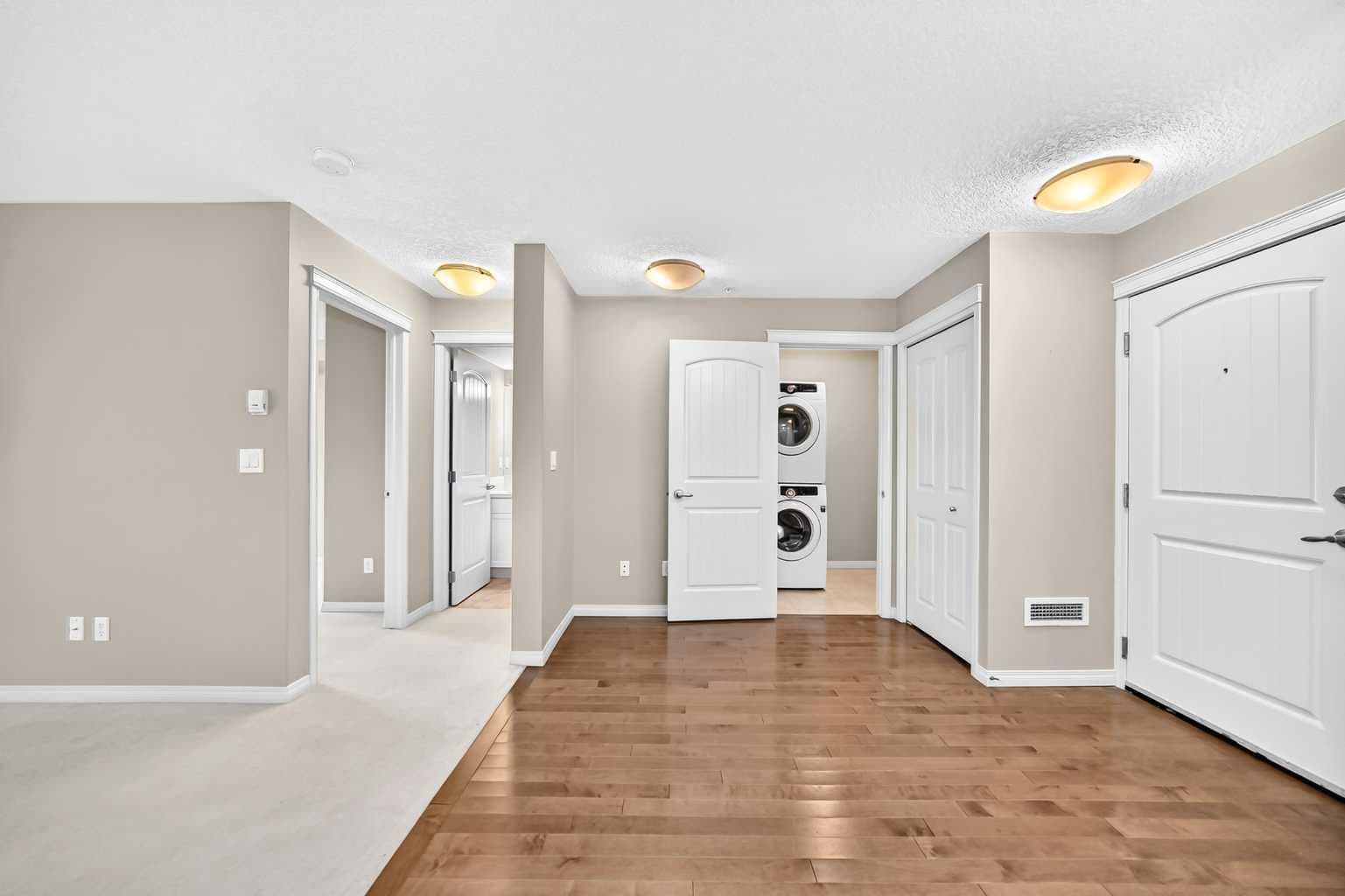 106, 304 Cranberry Park SE