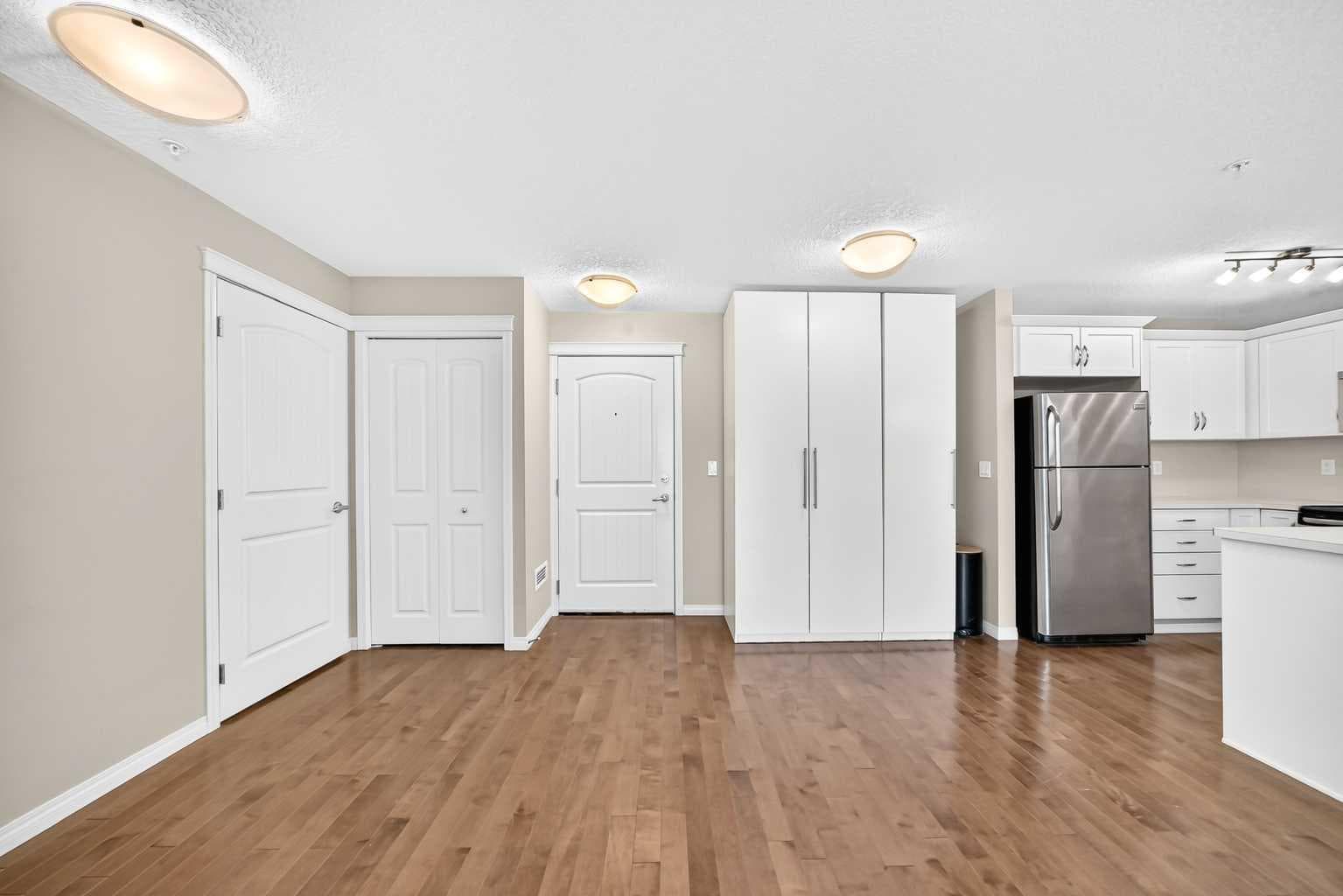 106, 304 Cranberry Park SE