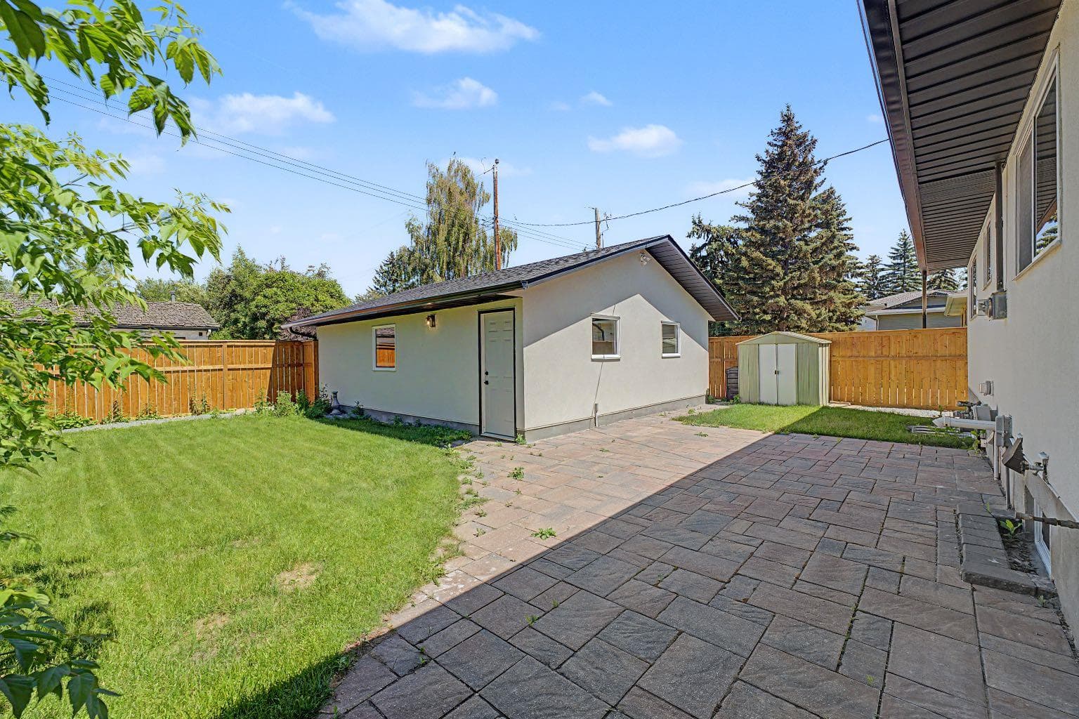 4904 Valiant Drive NW