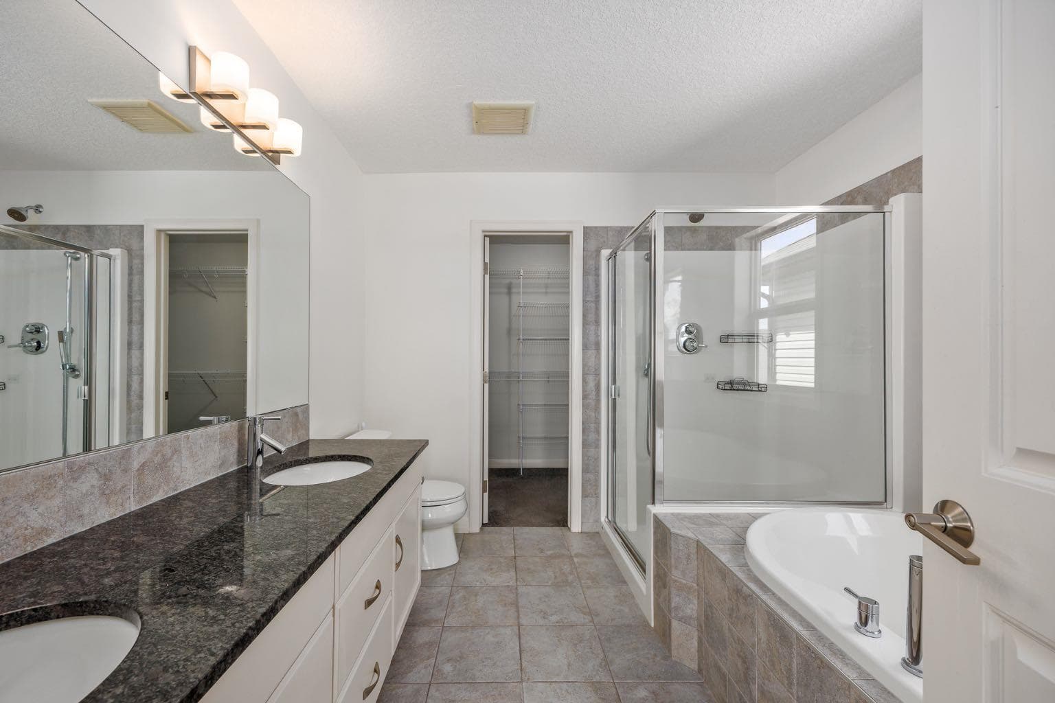 31 Chaparral Valley Way SE