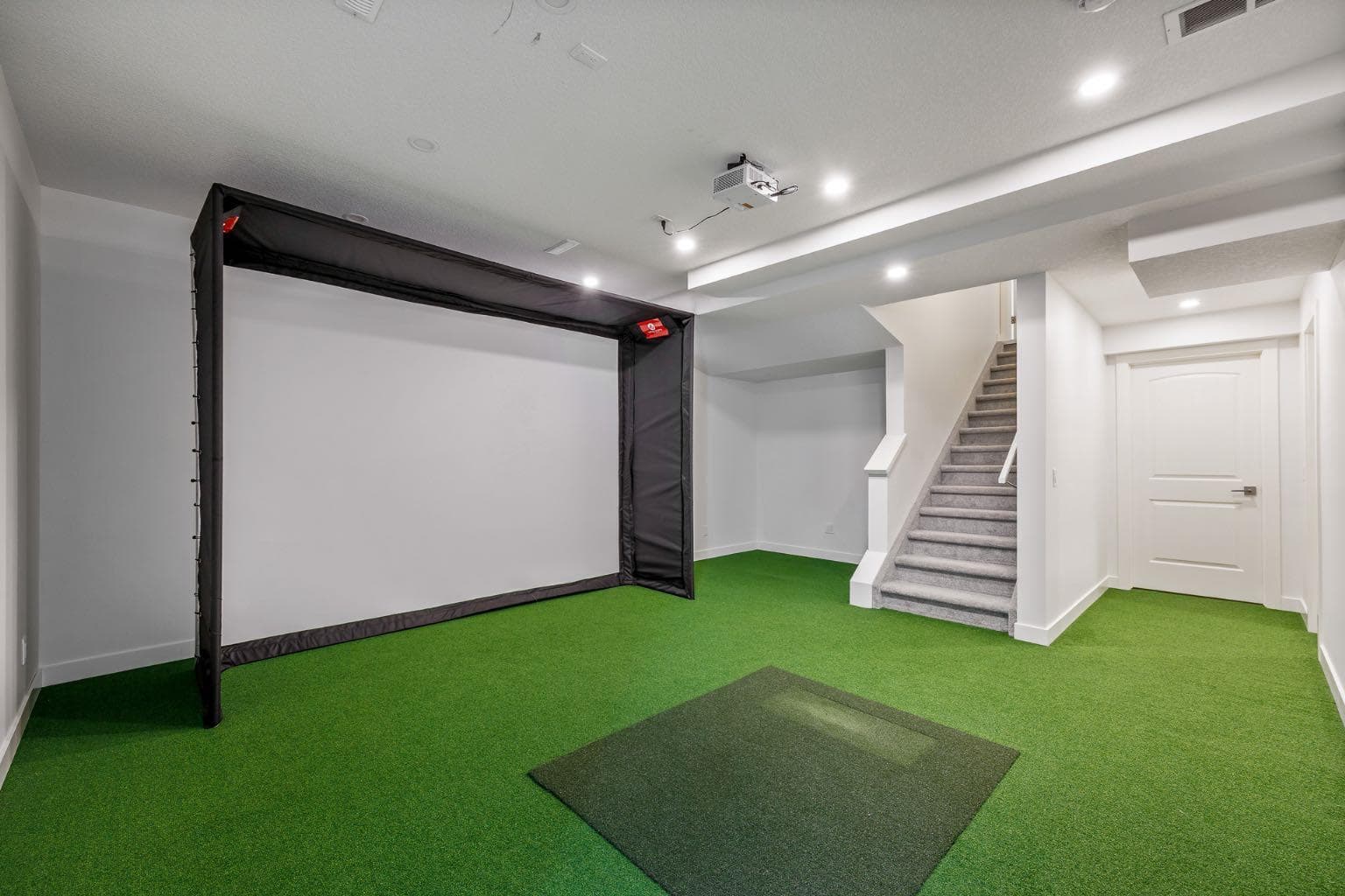 31 Chaparral Valley Way SE
