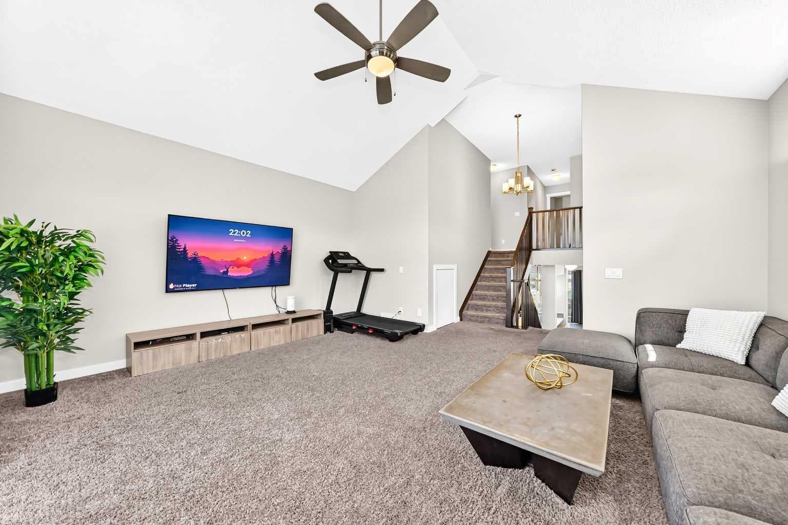 47 SAGE BLUFF Mews NW