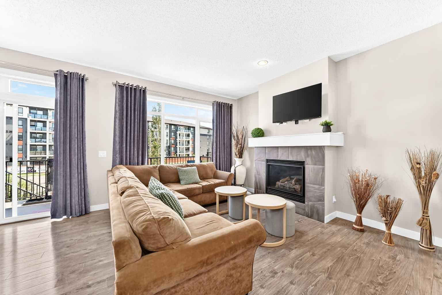 47 SAGE BLUFF Mews NW