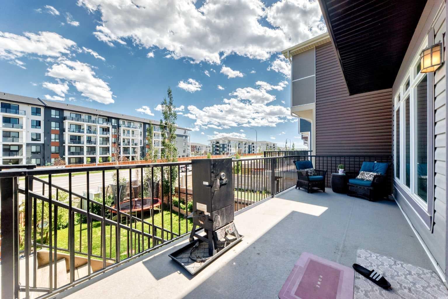 47 SAGE BLUFF Mews NW