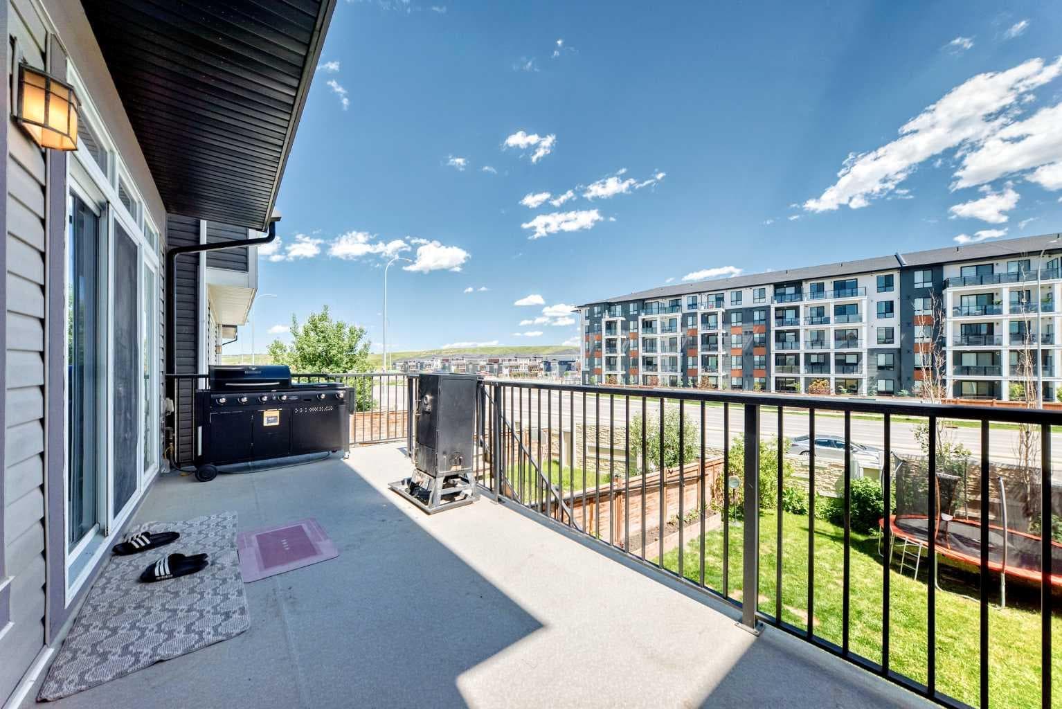 47 SAGE BLUFF Mews NW