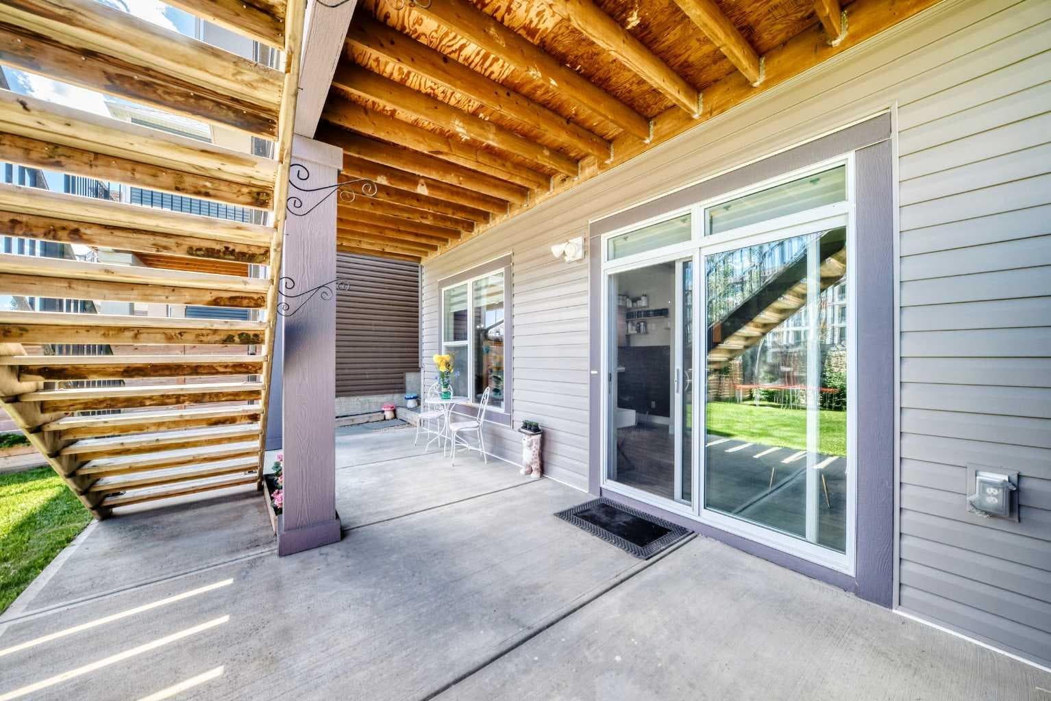 47 SAGE BLUFF Mews NW