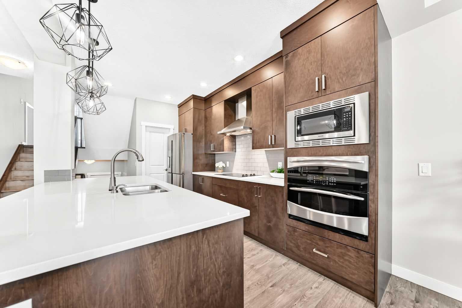 47 SAGE BLUFF Mews NW