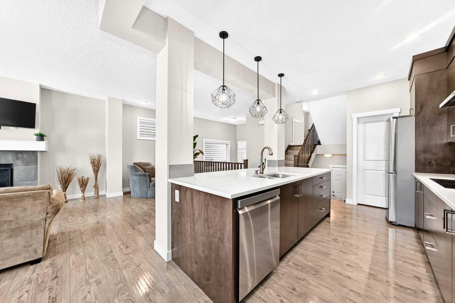 47 SAGE BLUFF Mews NW