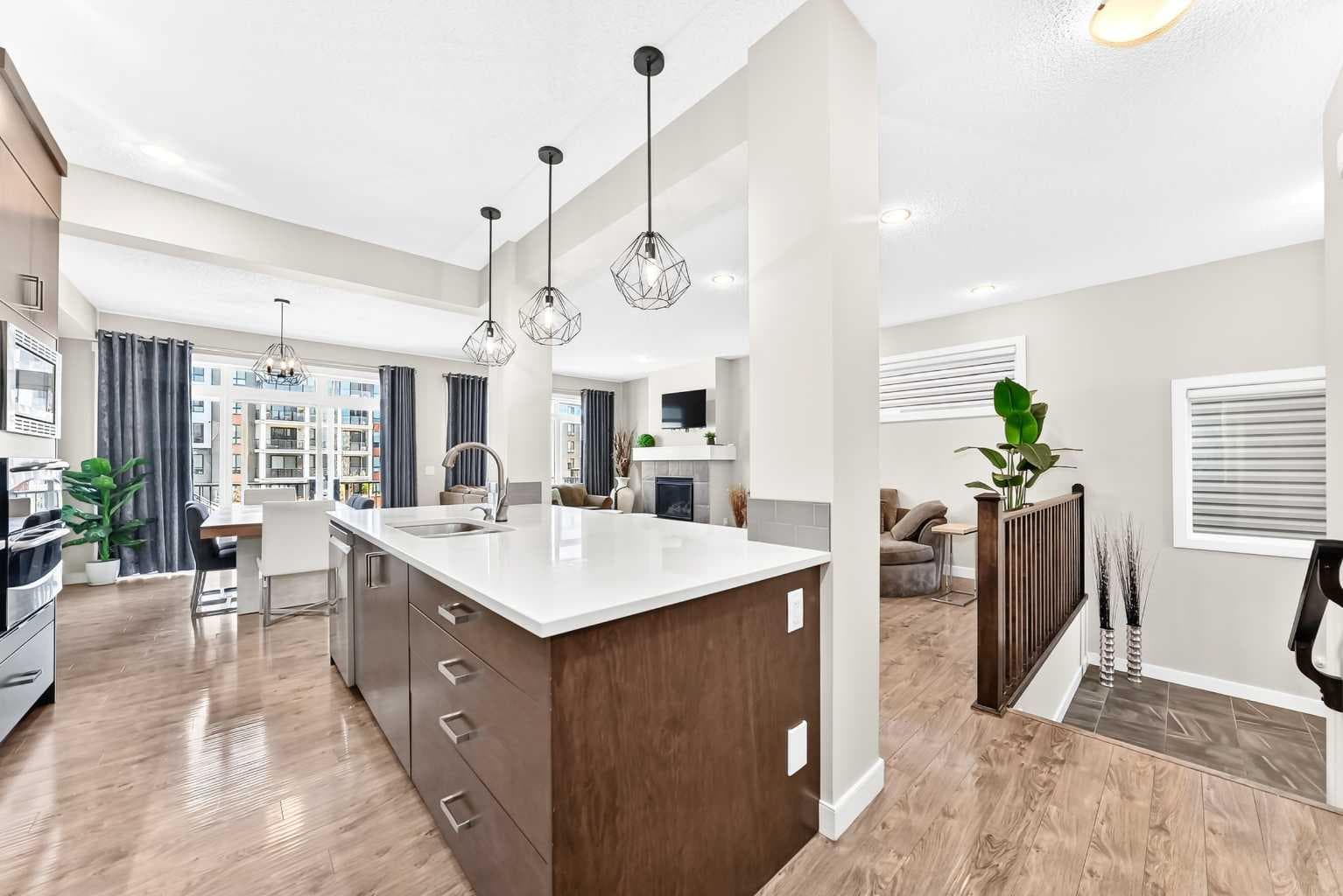 47 SAGE BLUFF Mews NW