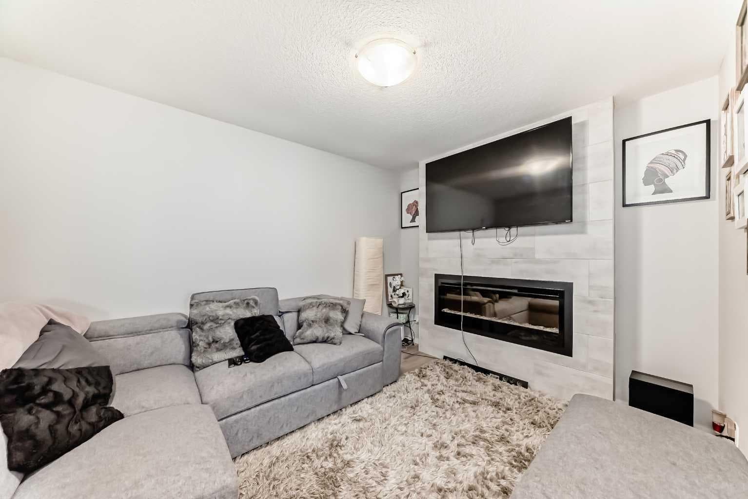 115 Cityscape Boulevard NE