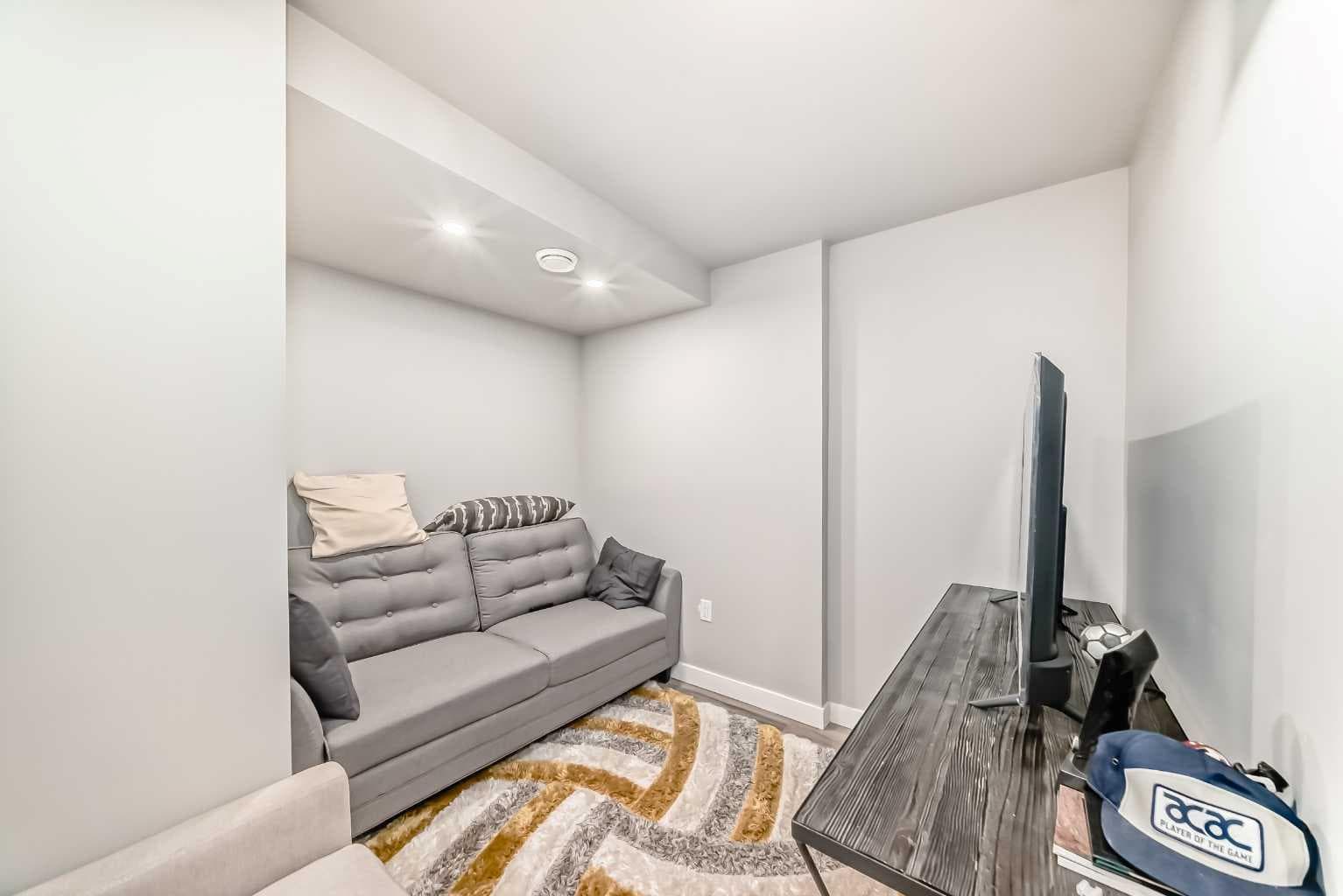 115 Cityscape Boulevard NE