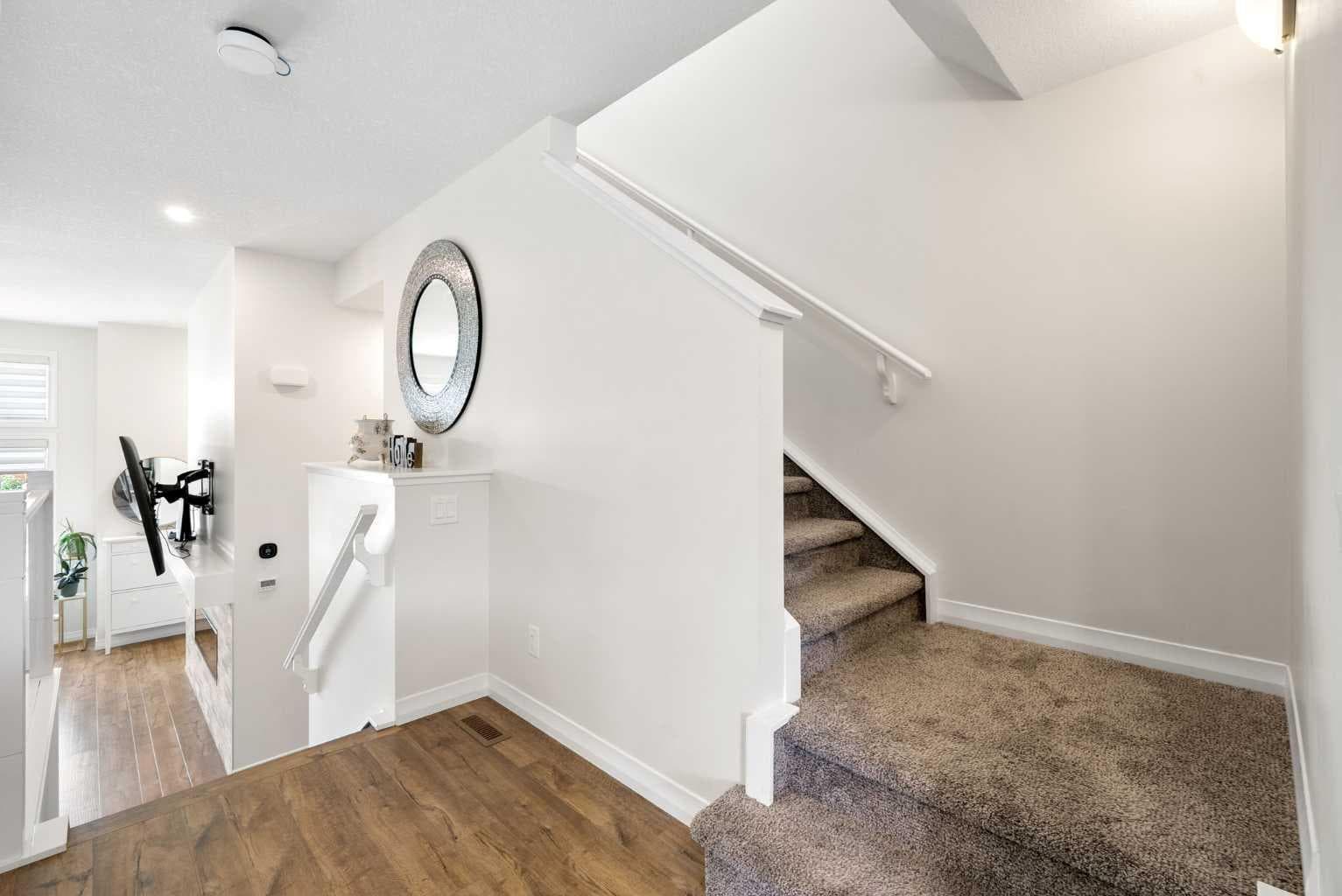 31 Magnolia Grove SE