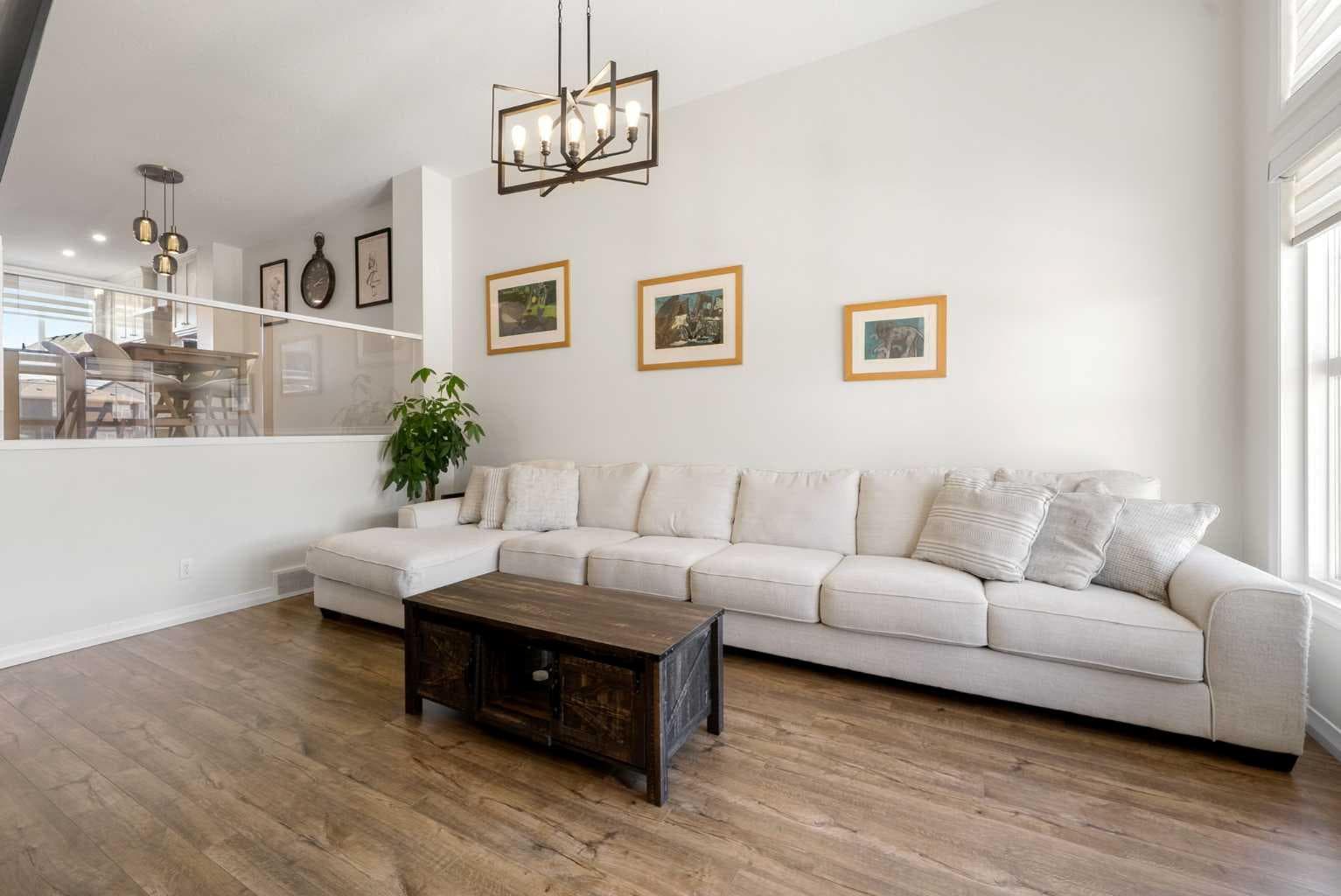 31 Magnolia Grove SE