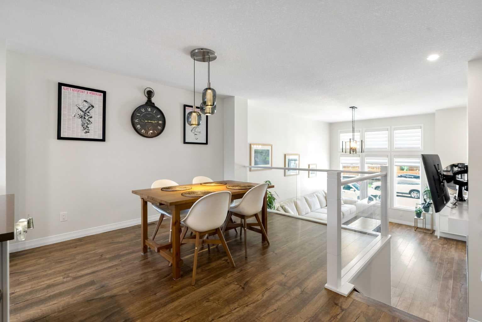 31 Magnolia Grove SE