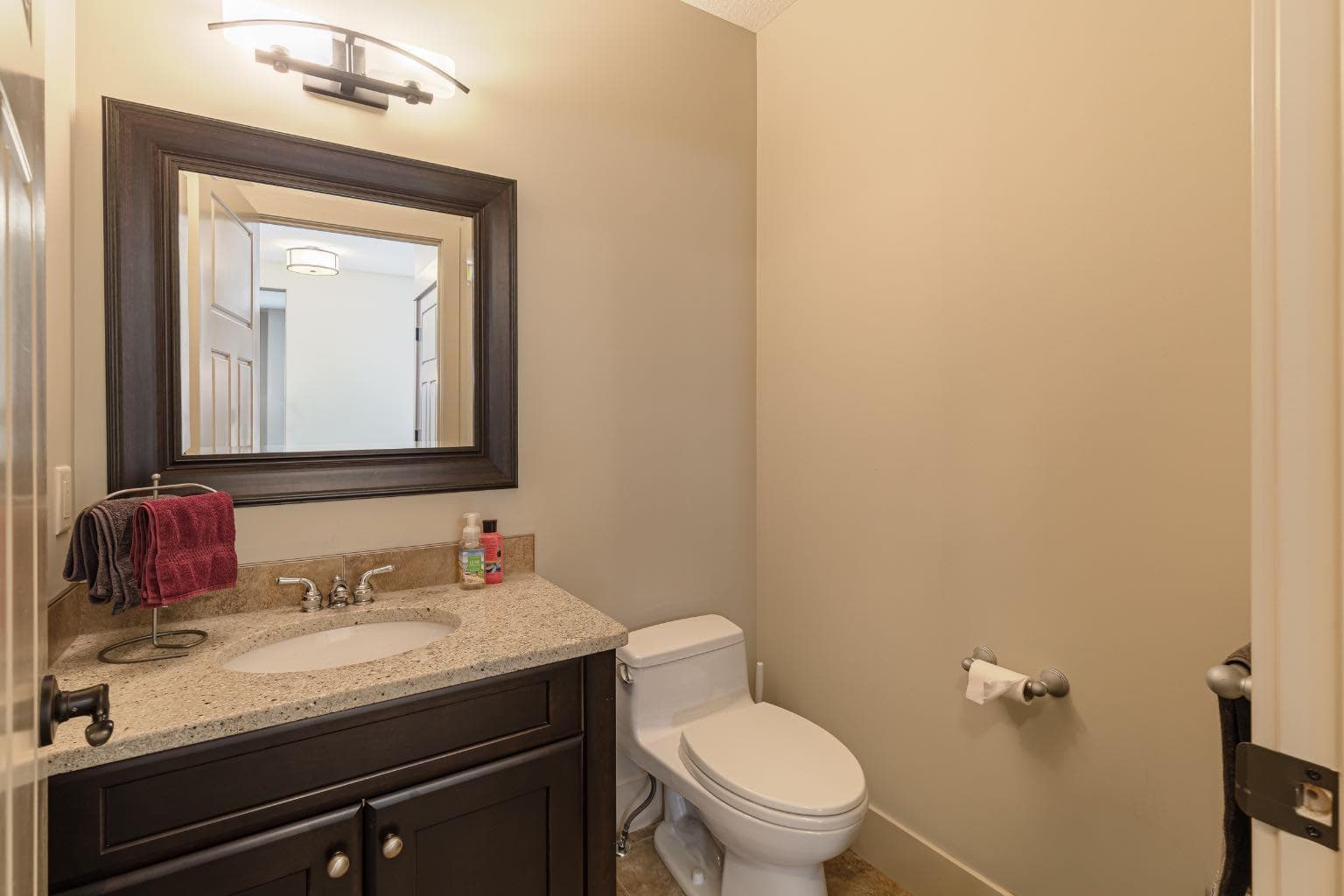 412 Aspen Glen Place SW