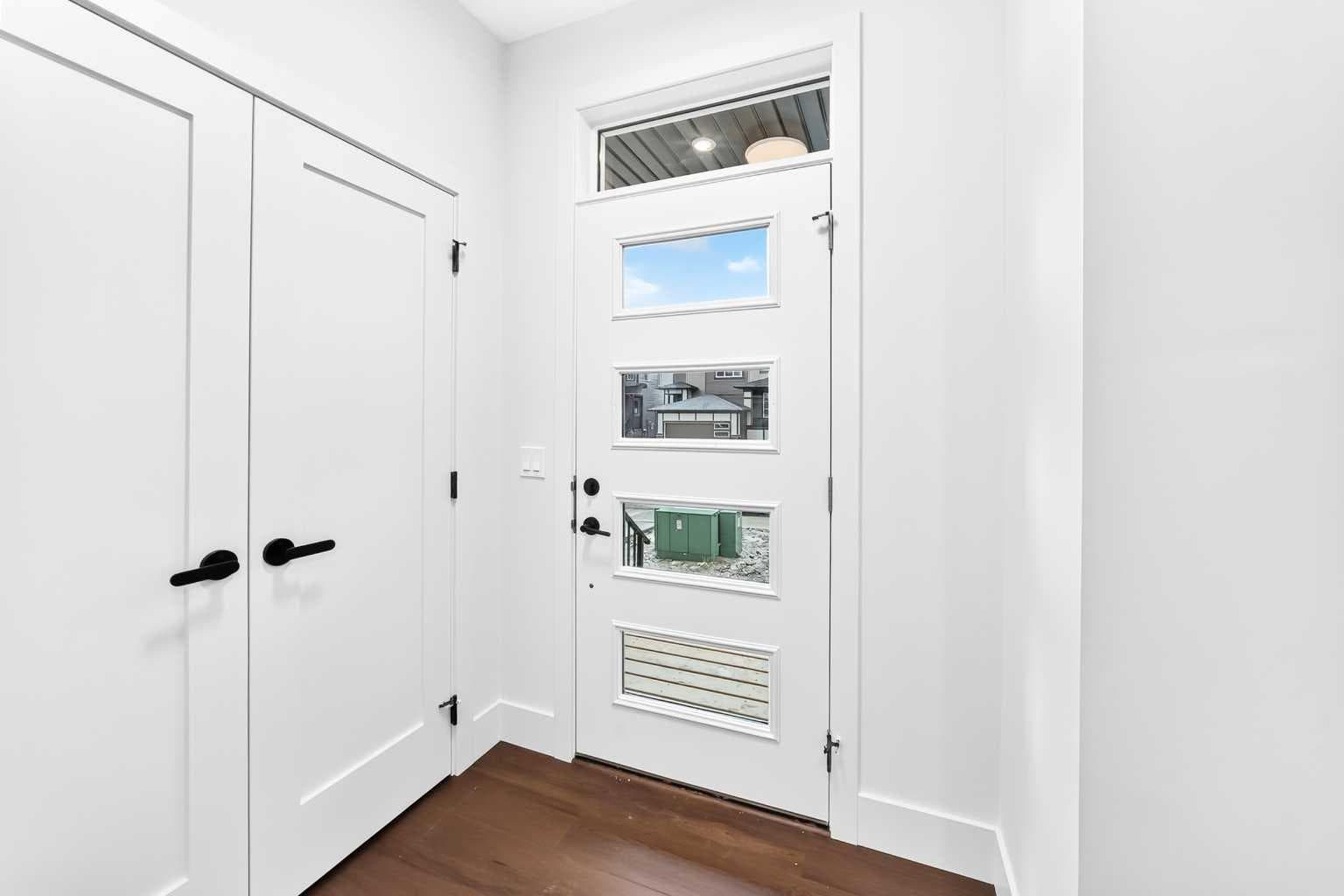 421 Clydesdale Avenue 