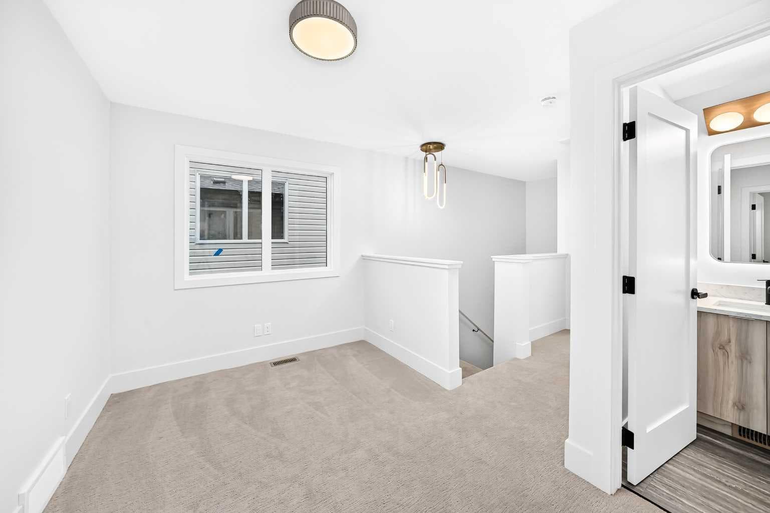 421 Clydesdale Avenue 