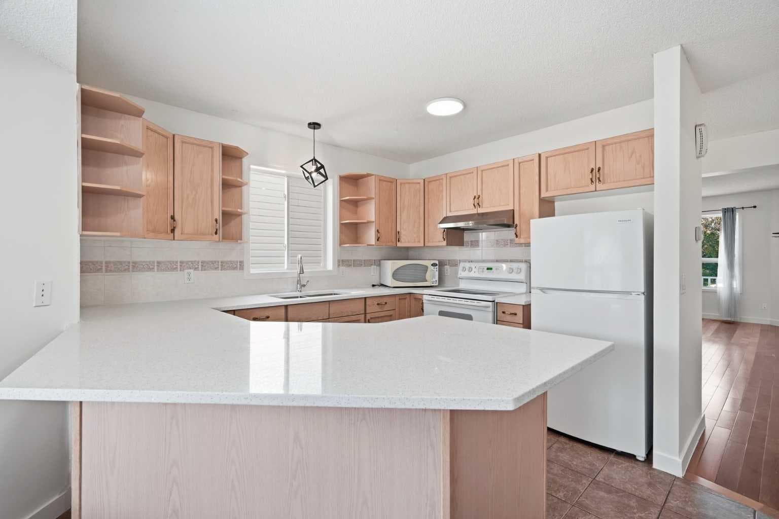 66 Arbour Wood Mews NW