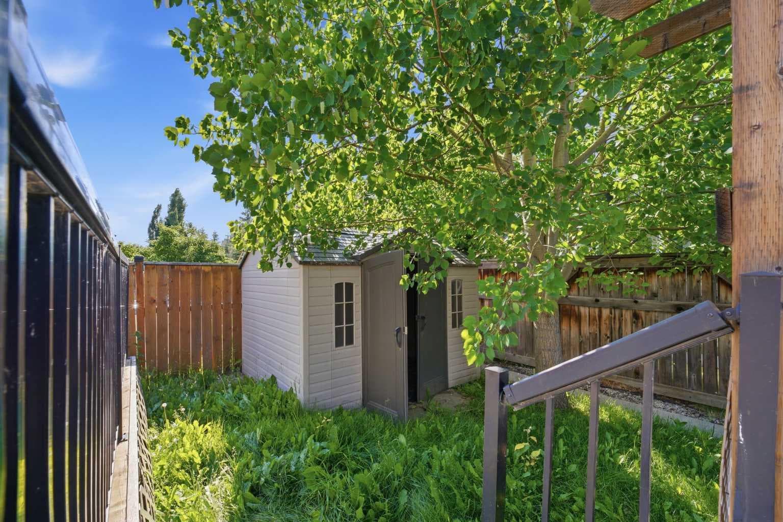 130 Auburn Glen Circle SE