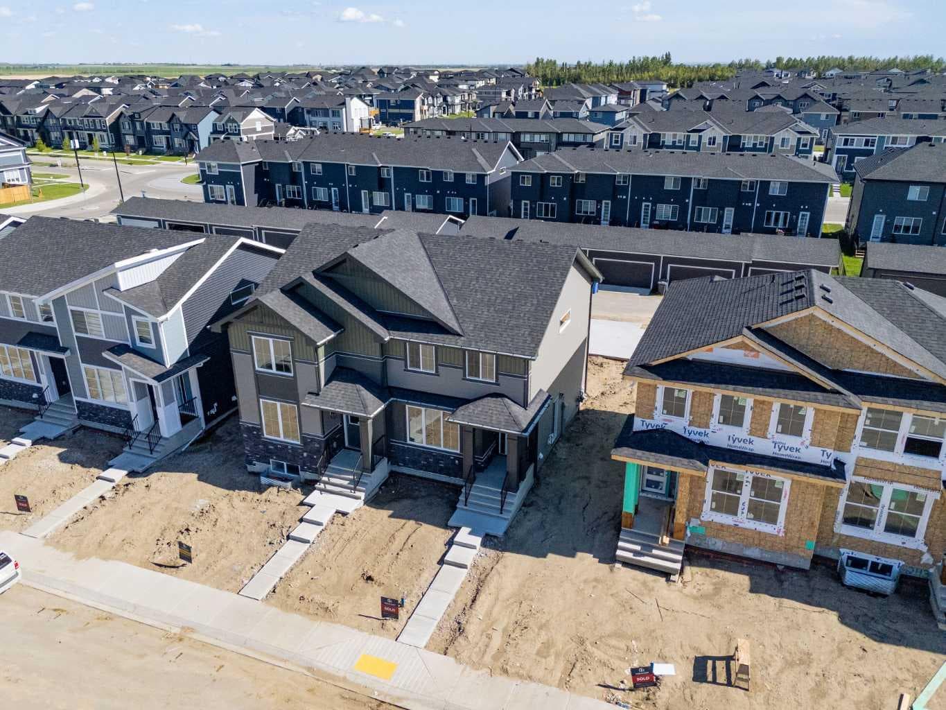 231 Waterford Heights 