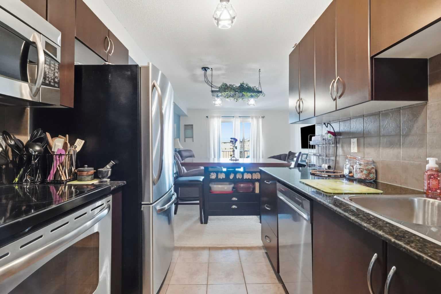 2409, 60 Panatella Street 