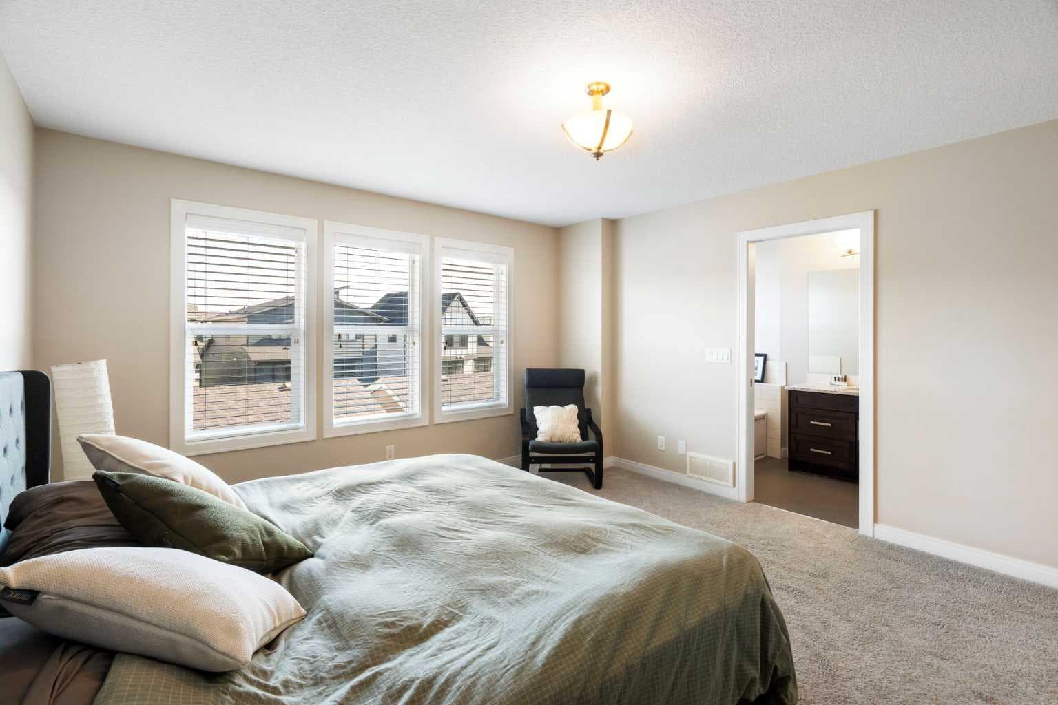 214 Cooperswood Green SW