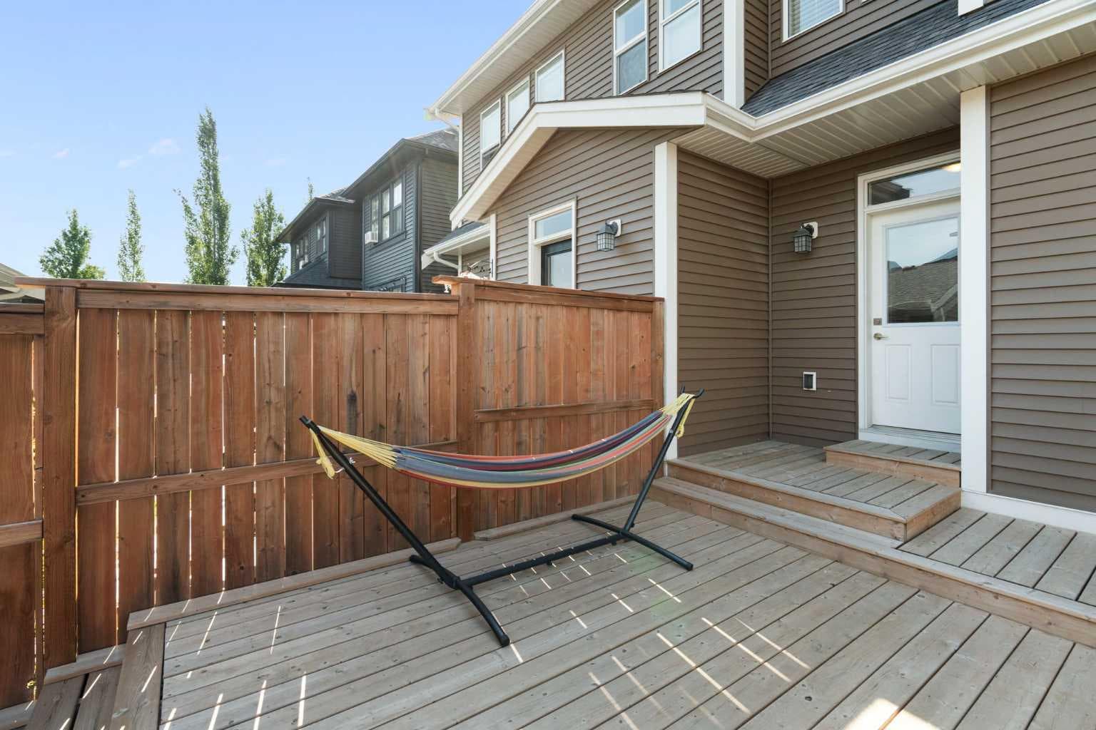 214 Cooperswood Green SW