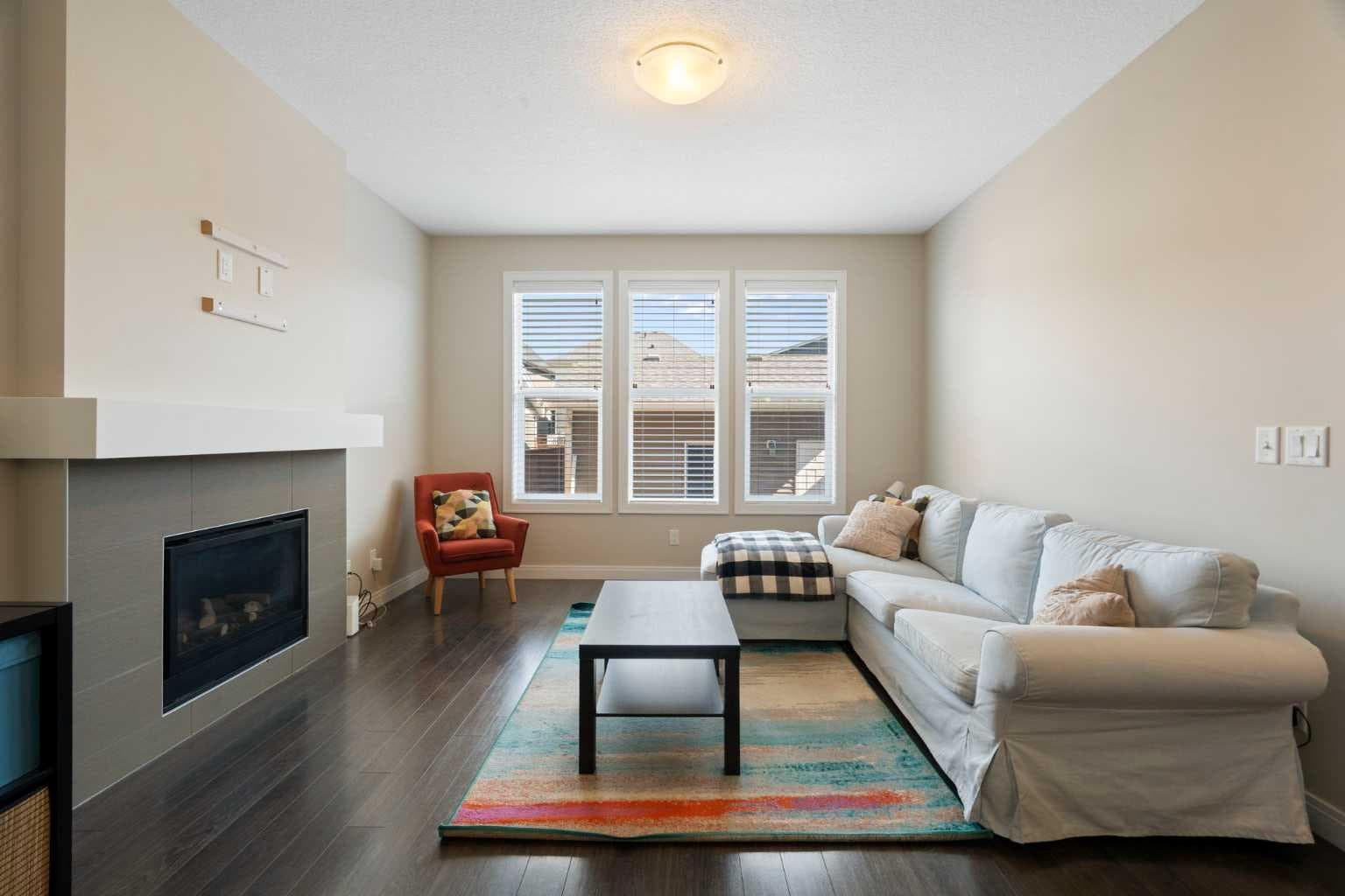 214 Cooperswood Green SW
