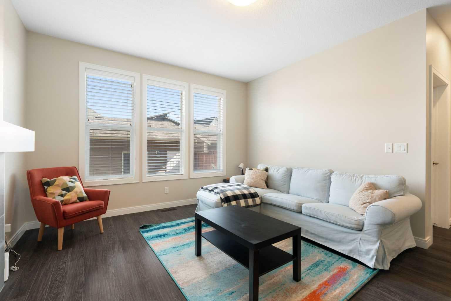 214 Cooperswood Green SW