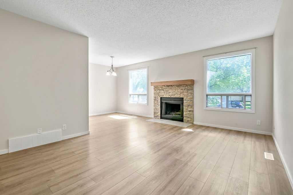 122 Bergen Road NW