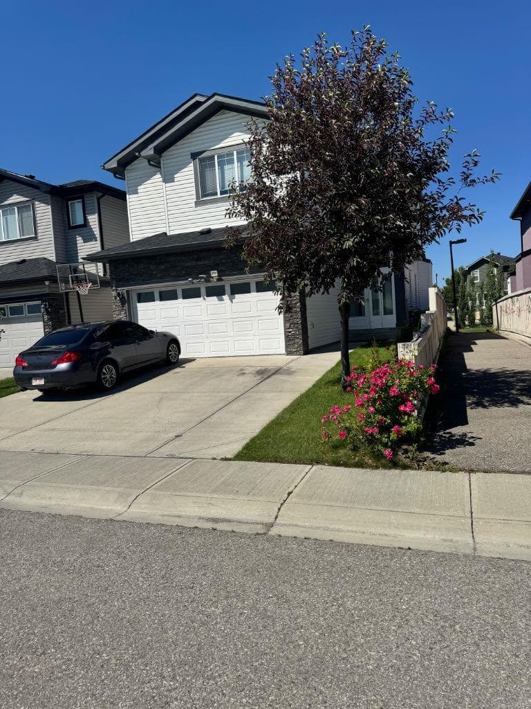 97 Taralake Manor NE