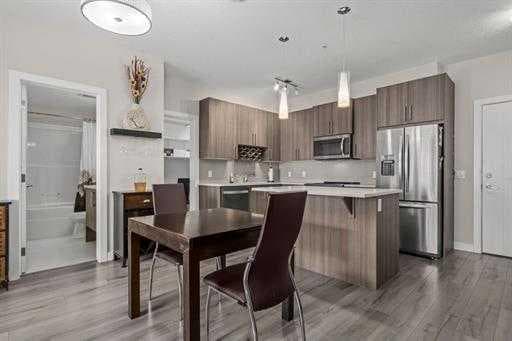 208, 24 Sage Hill Terrace NW