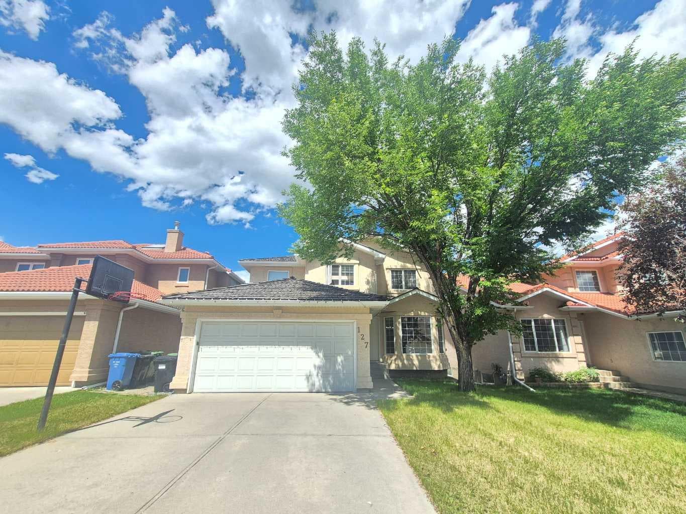 127 Hampstead Circle NW